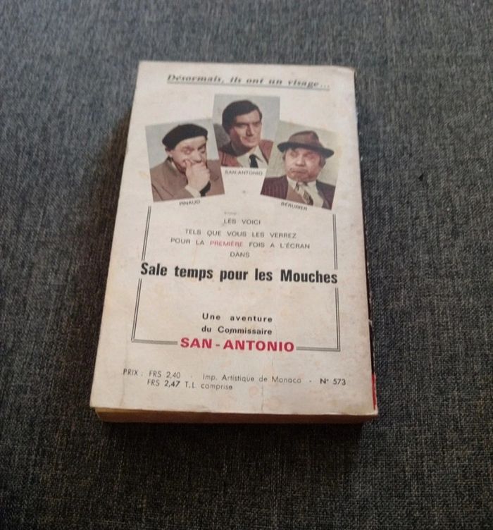 Livre Les Égarés - photo numéro 2