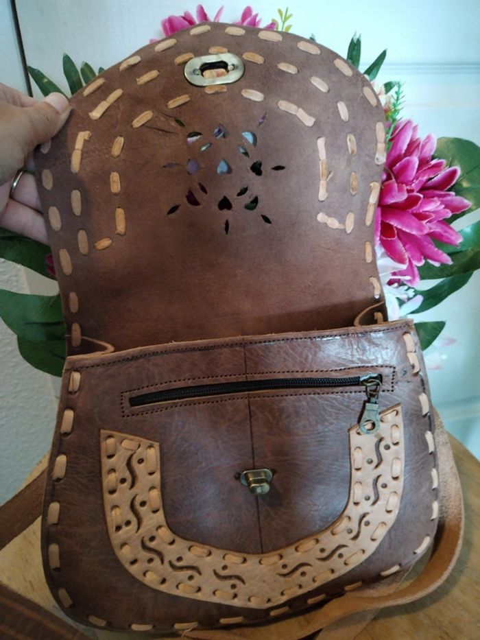 Sac à bandoulière marocain neuf en cuir de vachette - photo numéro 3