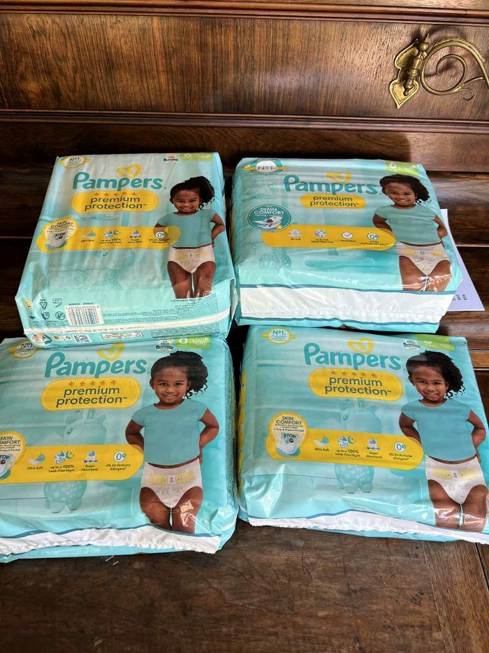 Couche taille 6 Premium Pampers : 120 couches (4*30) - photo numéro 3
