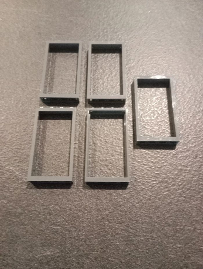 Window 1×4×5 with solid studs