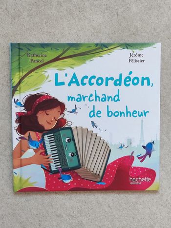 Livre MacDo : l'accordéon marchand de bonheur