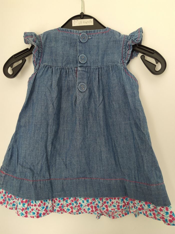 Robe jean's fleurie 3 mois - photo numéro 6