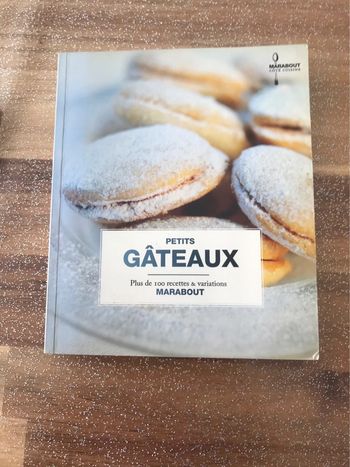 Livre Petits gâteaux