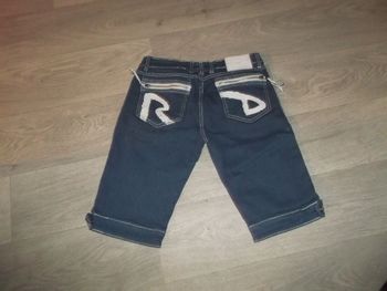 Bermuda REDIAL bleu marine et détails blancs taille 36 TBE