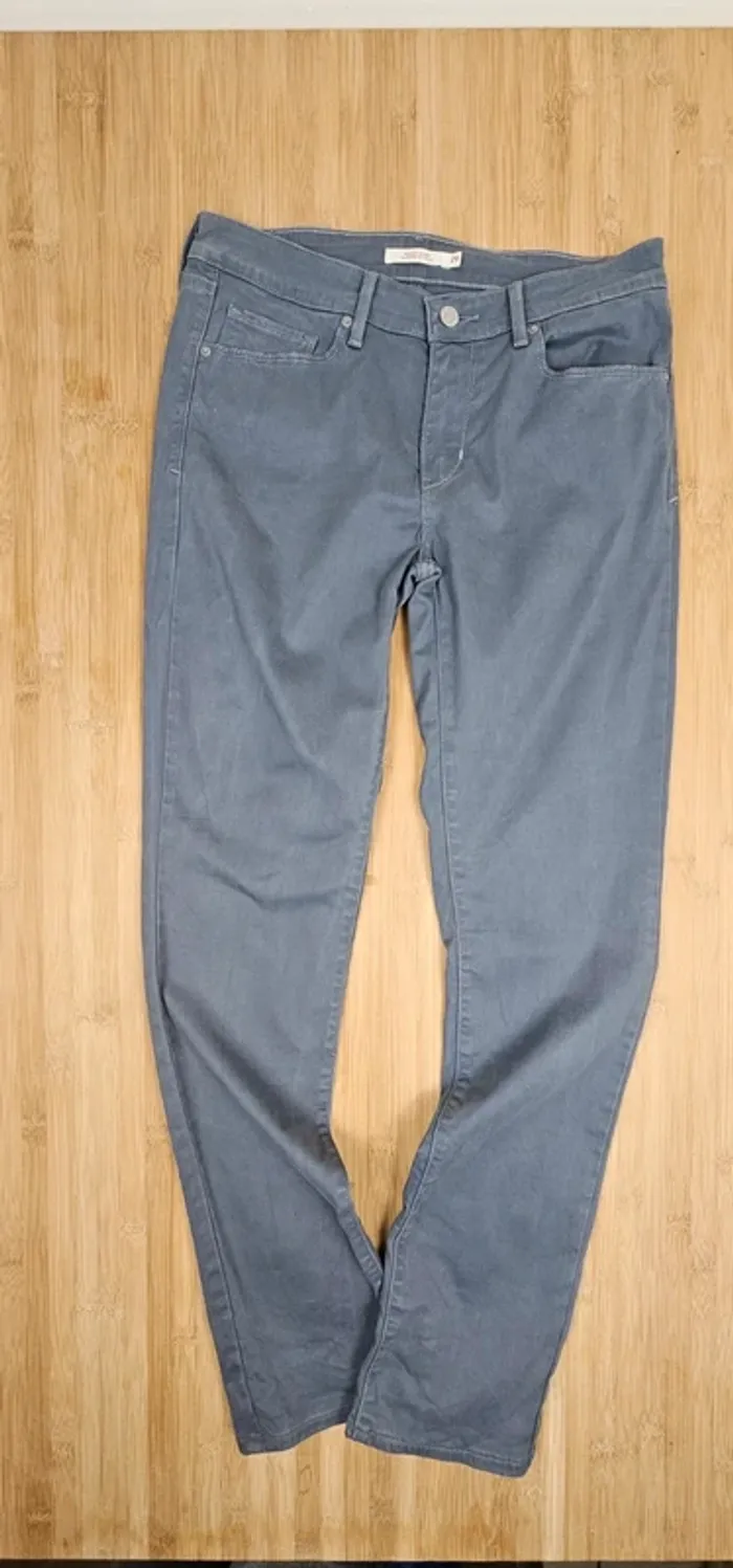 Levi's skinny filiforme mi-taille T:36 W29-L32 - photo numéro 5