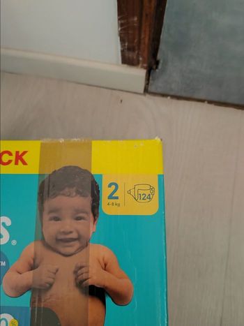 Couche Pampers taille 2 T2