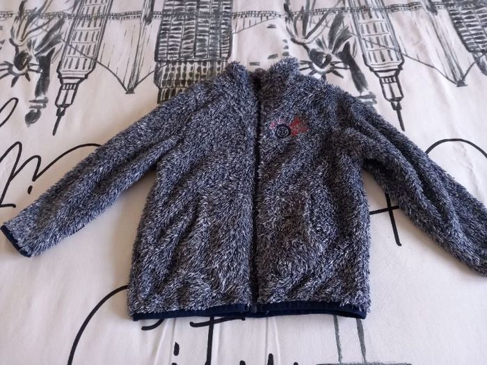 Vends Gilet Fille ou Garçon