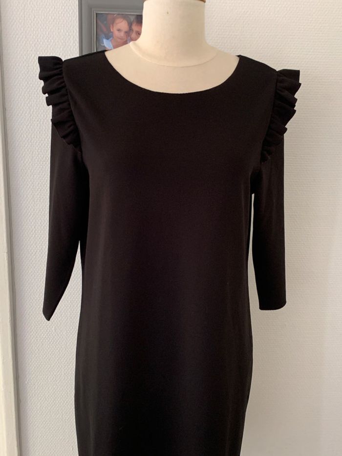 Robe noir - photo numéro 2