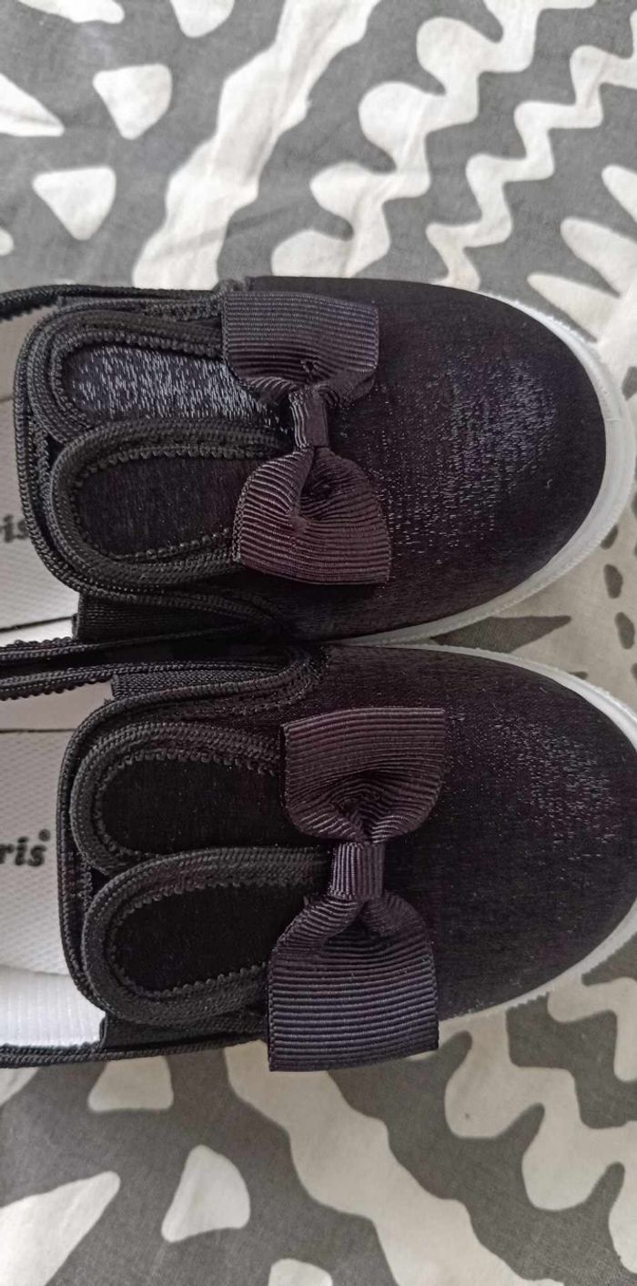 Chaussures fille pointure 30 - photo numéro 2