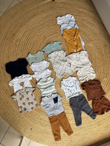 Lot de vêtements - garçon 12 mois