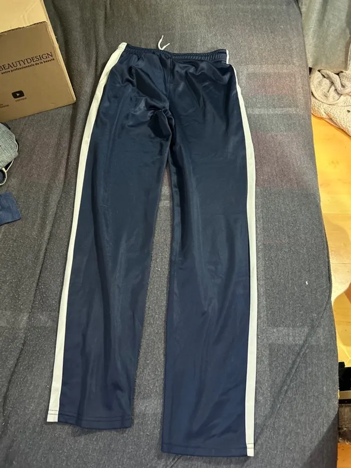 Jogging taille 13-14 ans - photo numéro 2