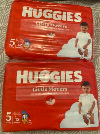 Couche jetables huggies