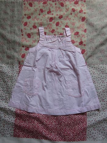 Robe été sans manches rose 9 mois