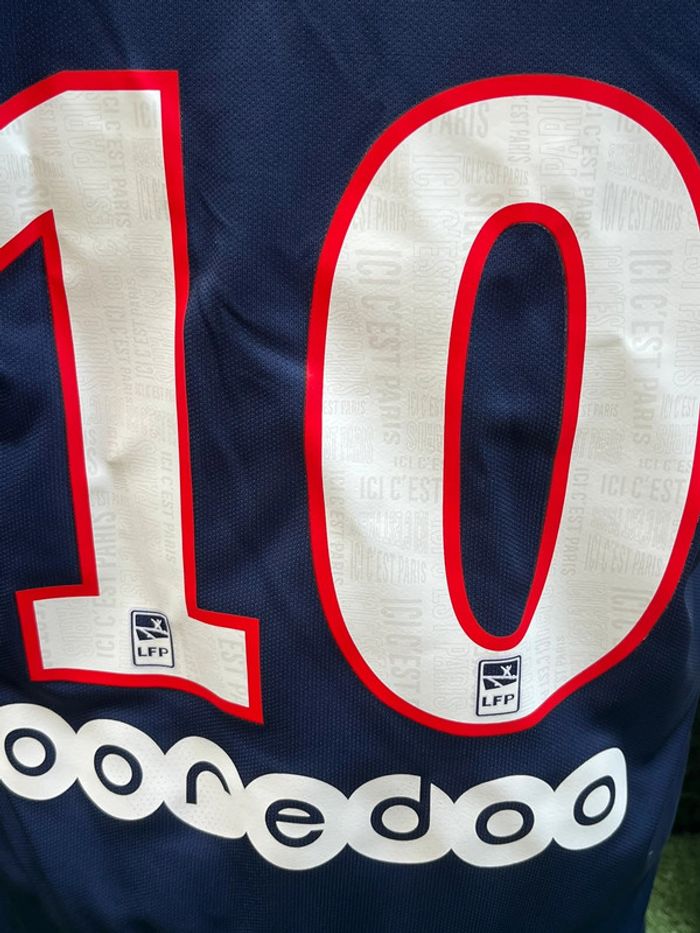 Maillot Neymar PSG - photo numéro 5