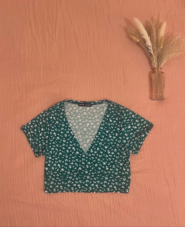 Top vert fleuri, pour femme