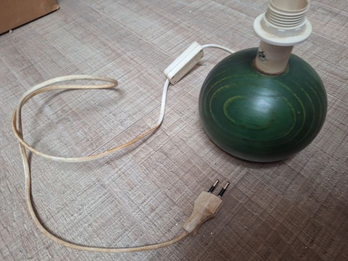 Lampes chevet verte en bois ronde - photo numéro 6