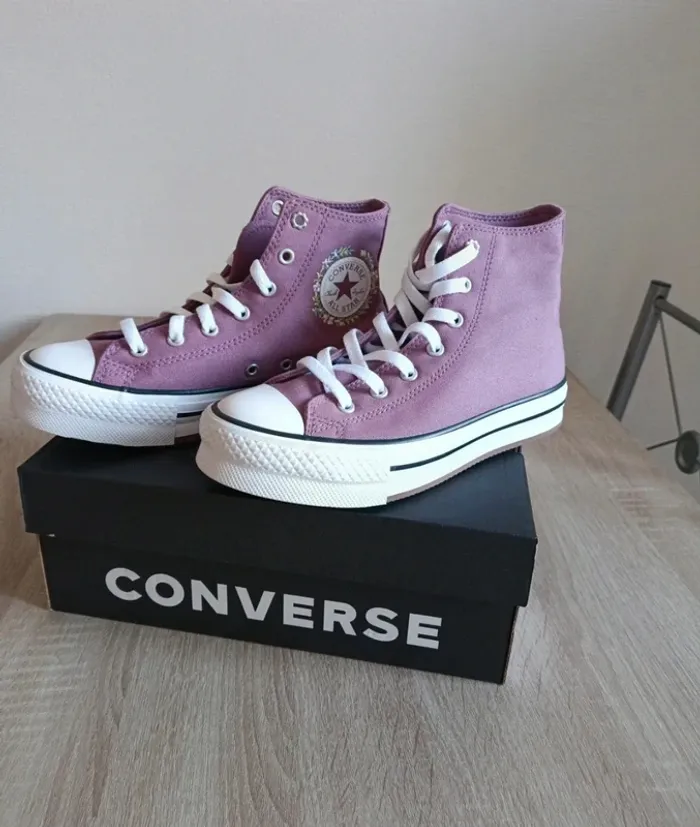 Baskets converse a plateforme - photo numéro 2