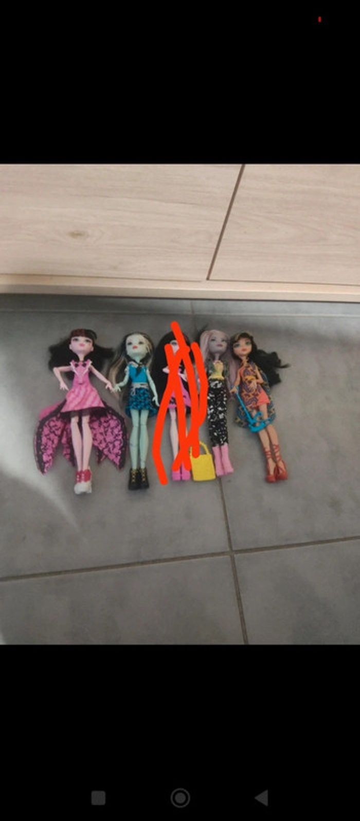 Lot de 4 poupées Monster high