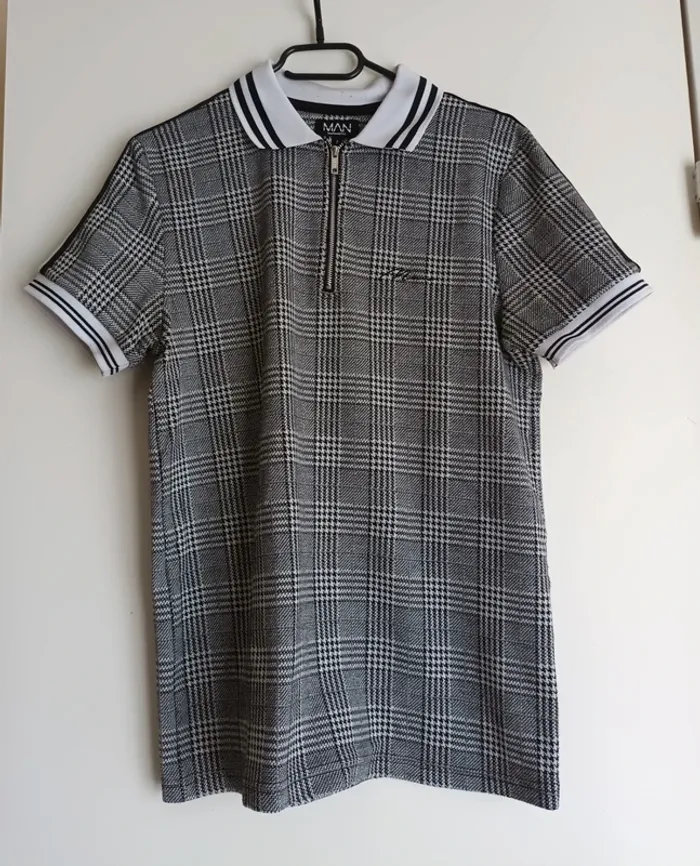 Polo blanc et noir boohoo man taille S