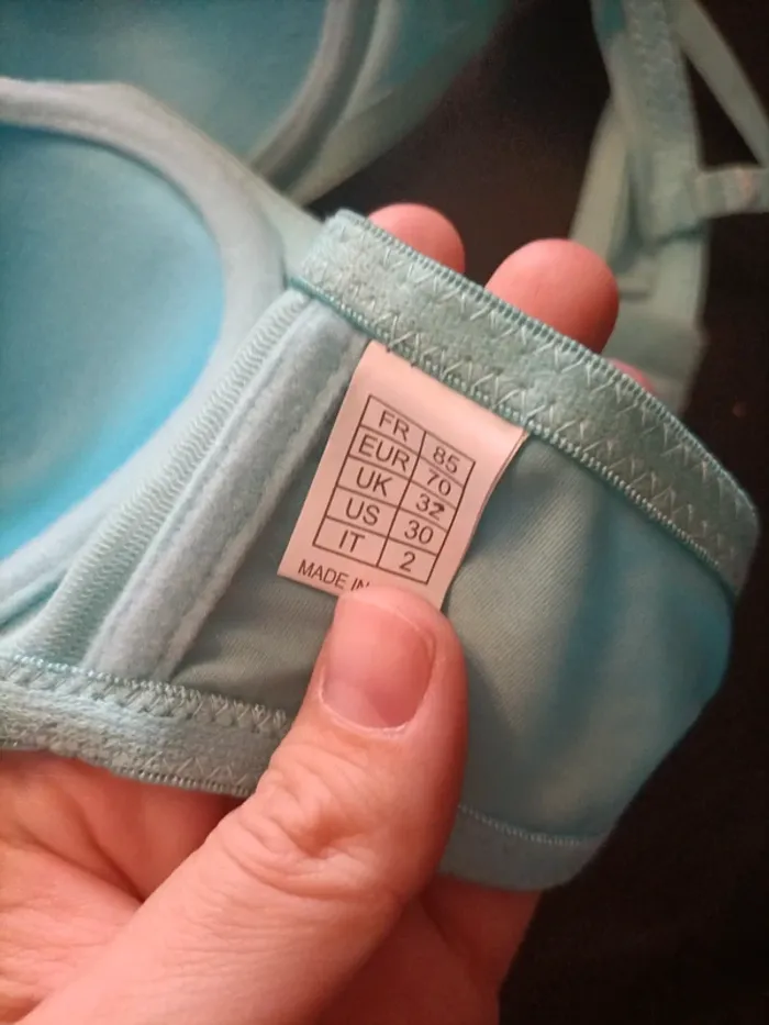 Soutien-gorge - photo numéro 4