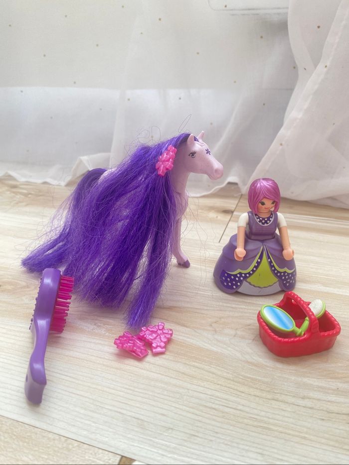 PLAYMOBIL - Princesse Violette avec Cheval à Coiffer