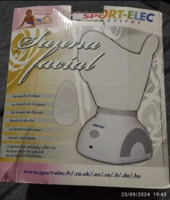 Appareil a vapeur facial