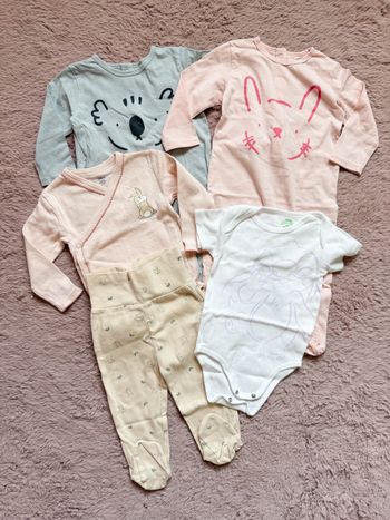 Lot de vêtements variés