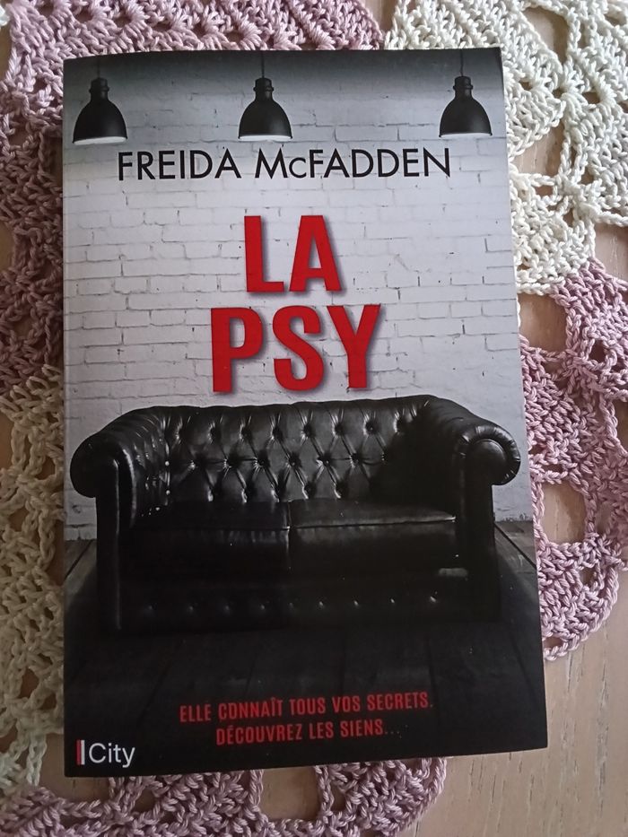 Freida Mc Fadden La PSY  Broché