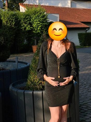 Très très belle robe de grossesse pailleté manches bouffantes taille M 38
