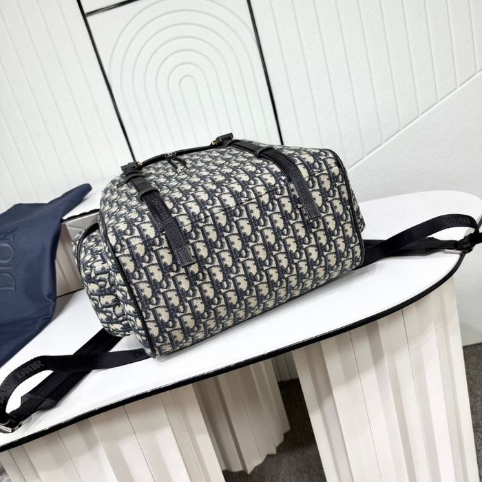 Louis Vuitton  Dior Hit The Road - photo numéro 4