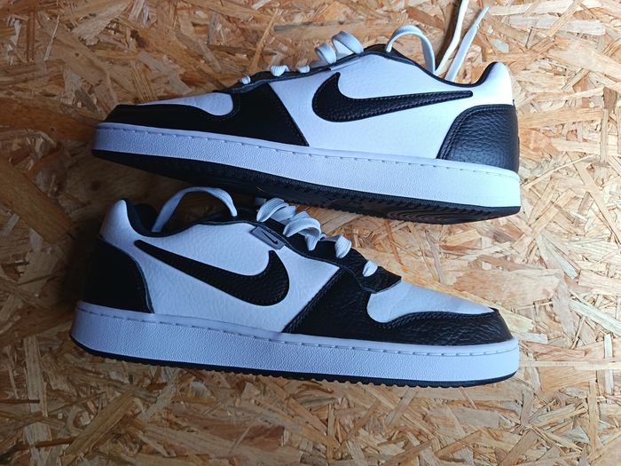 Nike Dunk Low Blanc/Noir/Gris - photo numéro 3