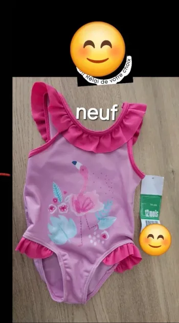 Maillot de bain fille taille 12 m