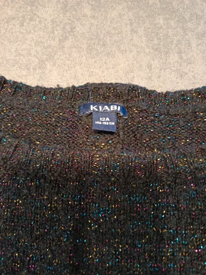 Vends pulls fin pailleté Kiabi taille Kiabi taille 12 ans. - photo numéro 2