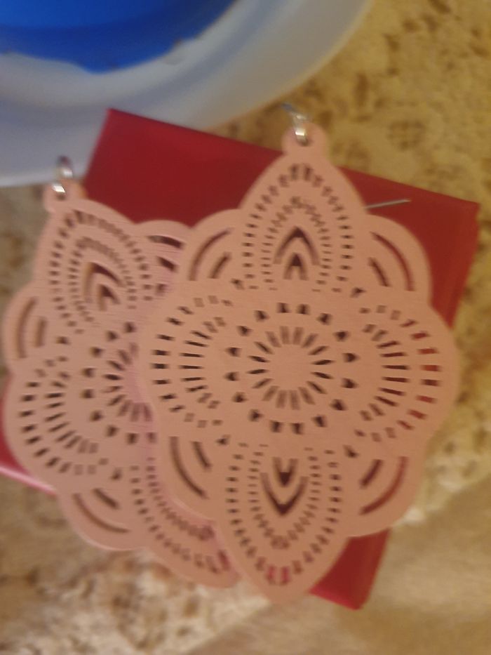 Boucles d'oreilles rose