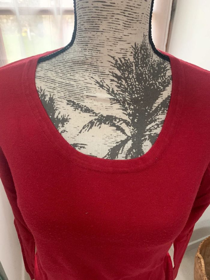 Pull rouge - photo numéro 2