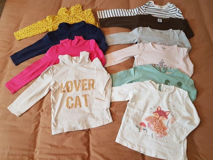 Lot vêtements fille 24 mois hiver/été (96 pièces) - photo numéro 10