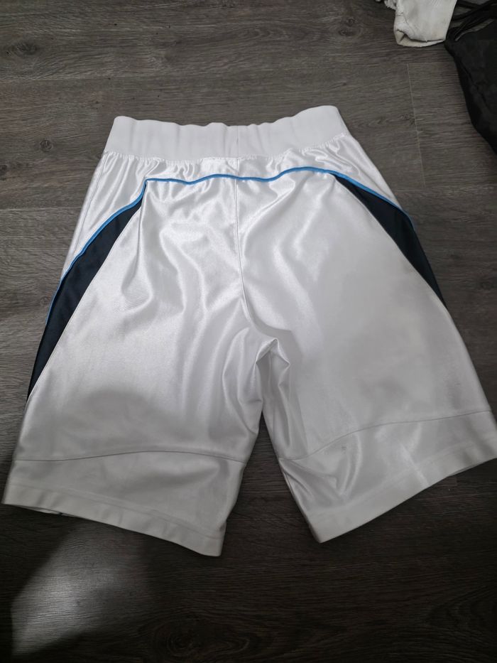 🔥Short Nike Blanc 158-170 cm prix CASSÉ 🔥 - photo numéro 2