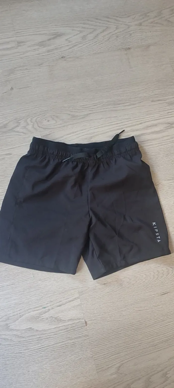 Short football noir 8-9 ans