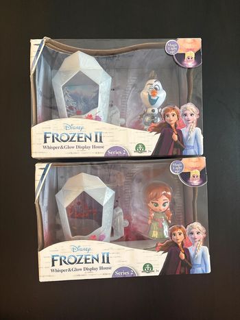 Lot de 2 figurines La Reine des neiges
