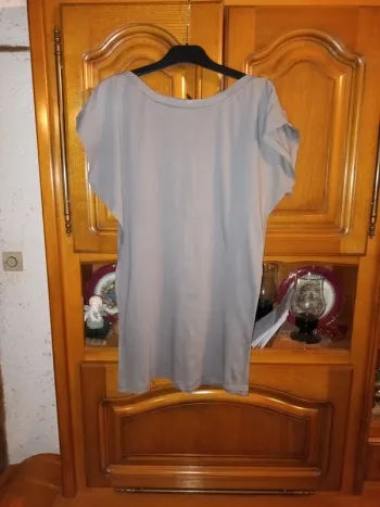 Tee-shirt long taille Xl