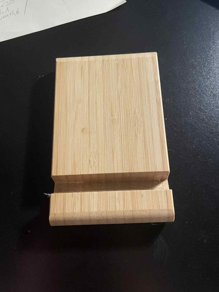 support téléphone en bois