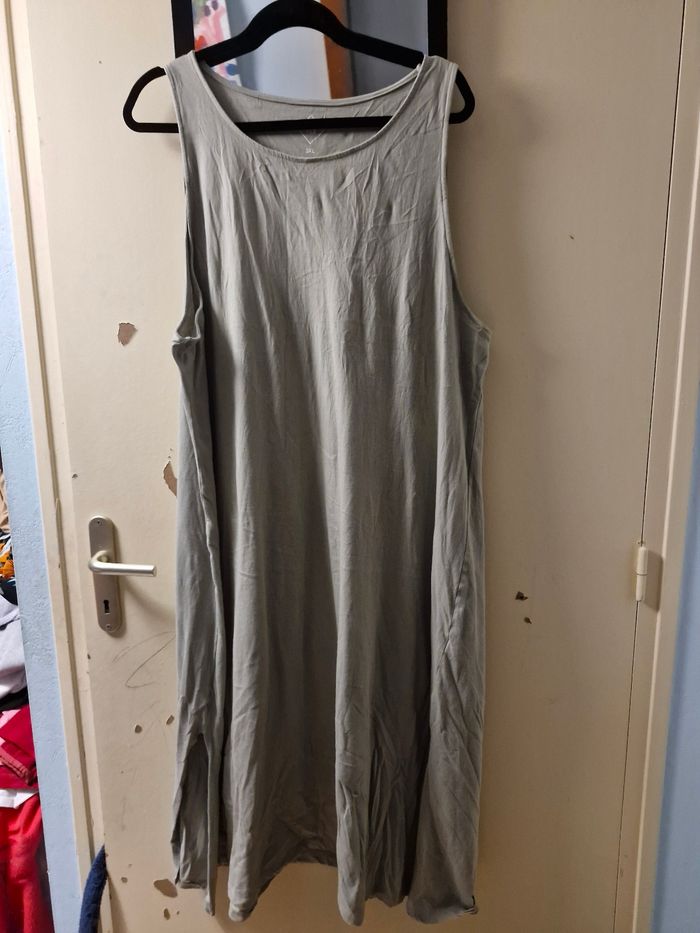 Robe droite