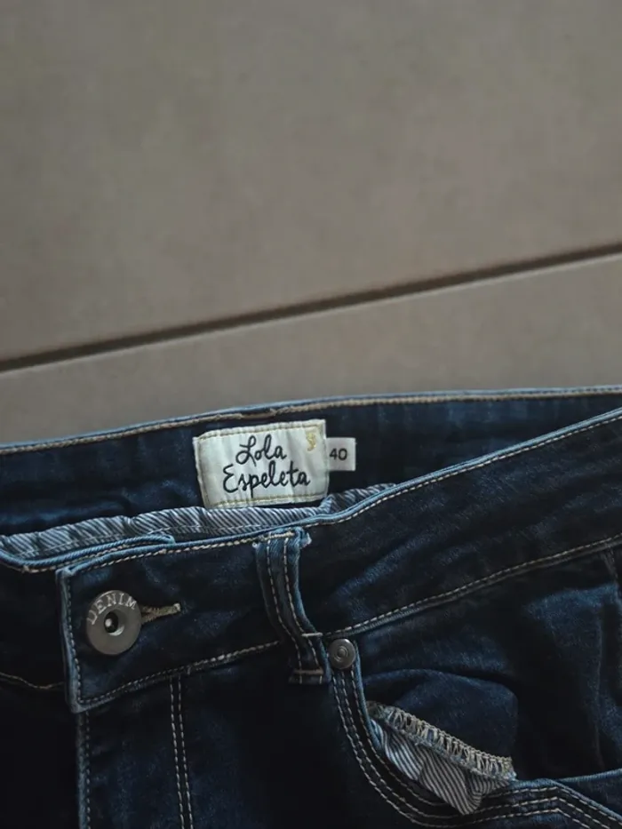 Jean bleue Taille 40 bon etat - photo numéro 3