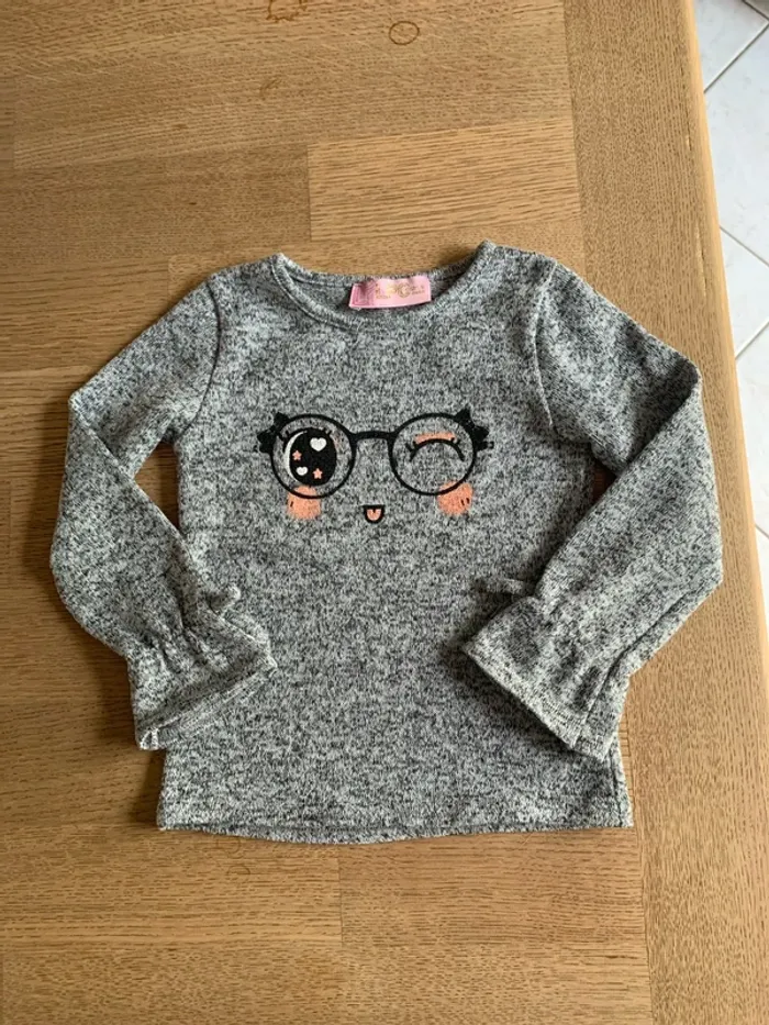 Pull gris Chine 3 ans