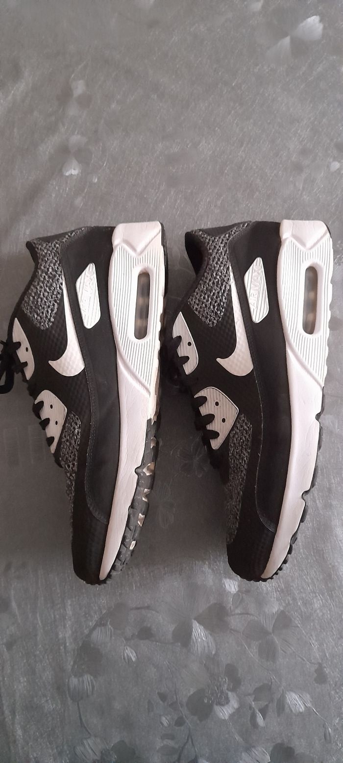 Basket Nike air 44,5 - photo numéro 3