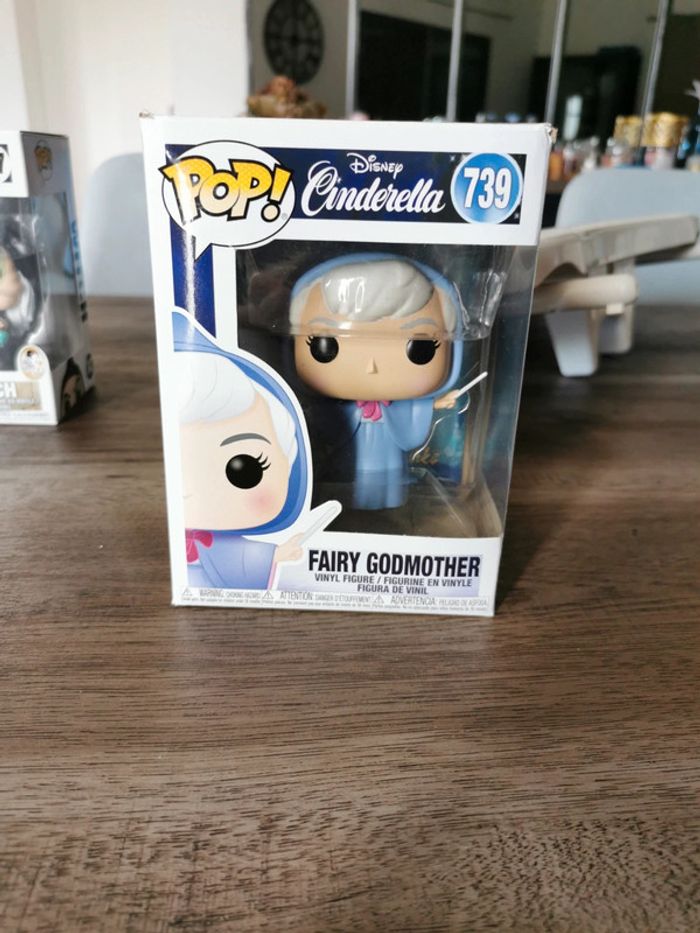 Funko pop disney marraine la bonne fée cendrillon 739