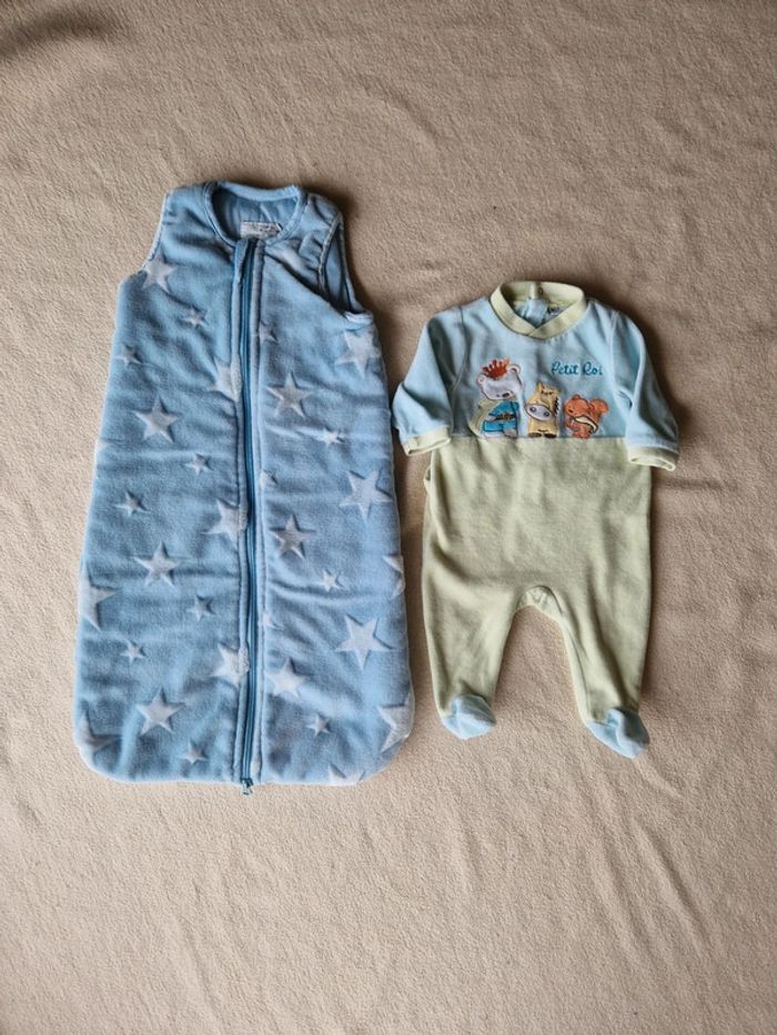 Turbulette 0-6 mois + pijama 3m offert