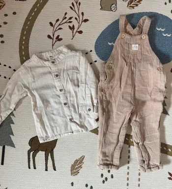 Salopette et chemise