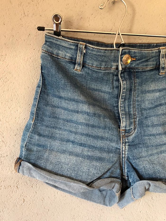 Short H&M taille S 🌻 - photo numéro 3