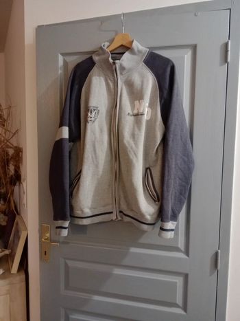 Gilet type baseball homme taille 2  gris c50